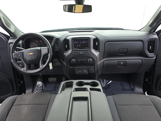 Used 2020 Chevrolet Silverado 1500 Custom w/ Custom Value Package AWD/4WD image 13