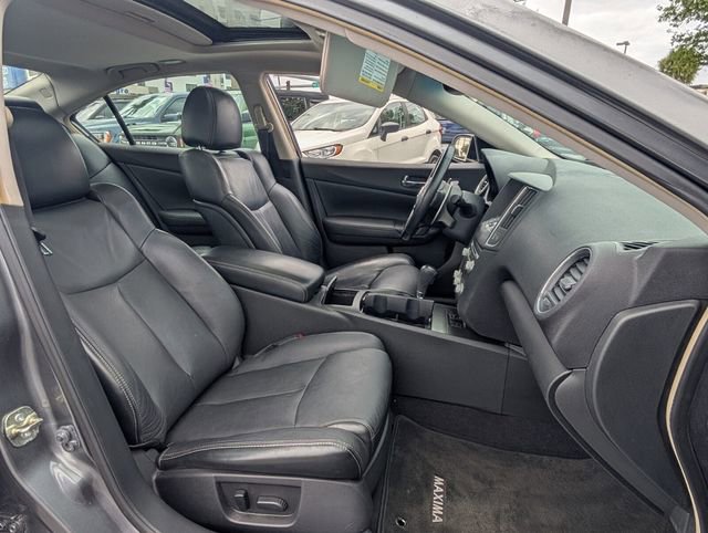 Used 2014 Nissan Maxima 3.5 SV w/ Sport Package image 16
