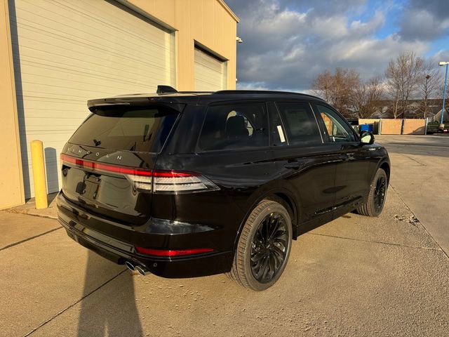New 2026 Lincoln Aviator Reserve w/ Jet Appearance Package image 8