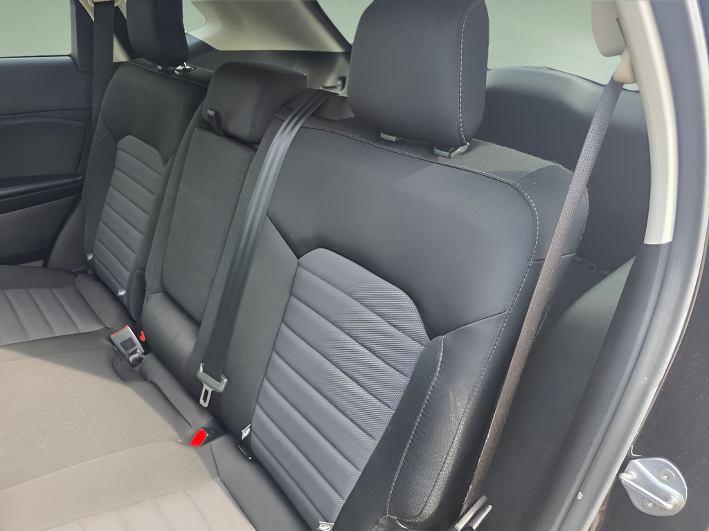 Used 2023 Ford Edge SE AWD/4WD image 22