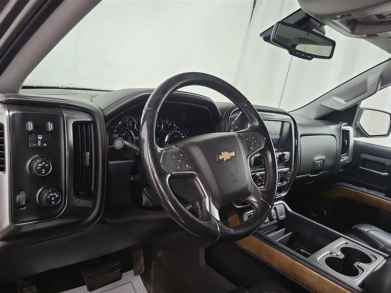 Used 2015 Chevrolet Silverado 1500 LTZ w/ LTZ Plus Package AWD/4WD image 3