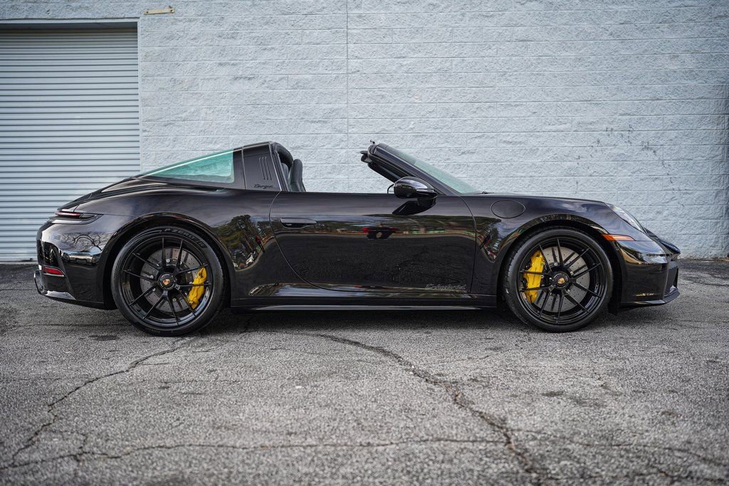 Used 2026 Porsche 911 Targa 4 GTS w/ Premium Package image 19