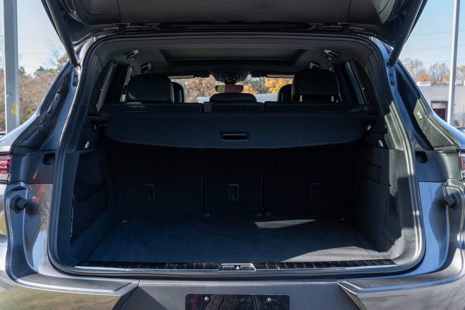 Certified 2025 Porsche Cayenne image 16