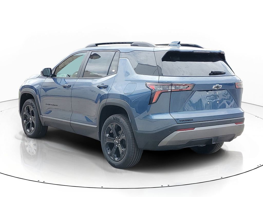 New 2026 Chevrolet Equinox LT w/ Midnight Edition FWD image 3