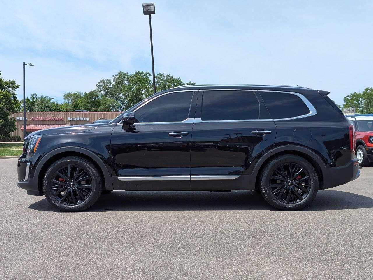 Used 2020 Kia Telluride SX w/ SX Prestige Package AWD/4WD image 9