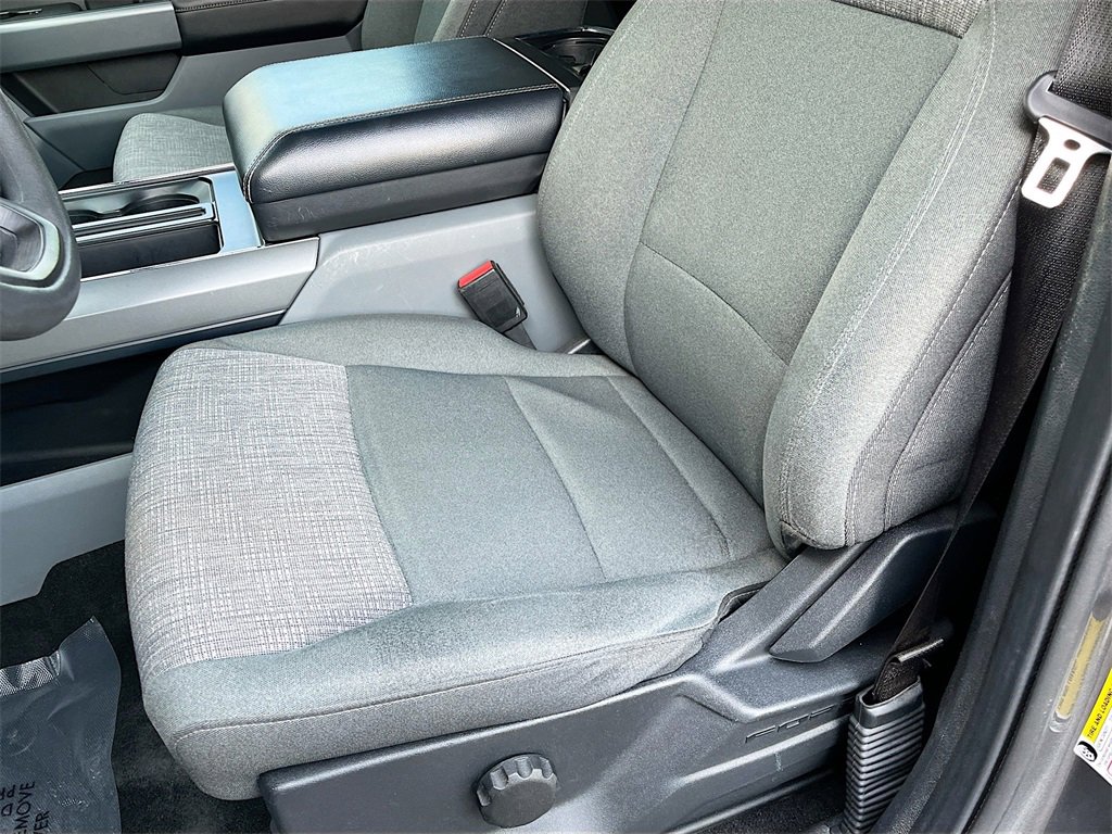 Used 2023 Ford F150 XLT w/ Trailer Tow Package image 18