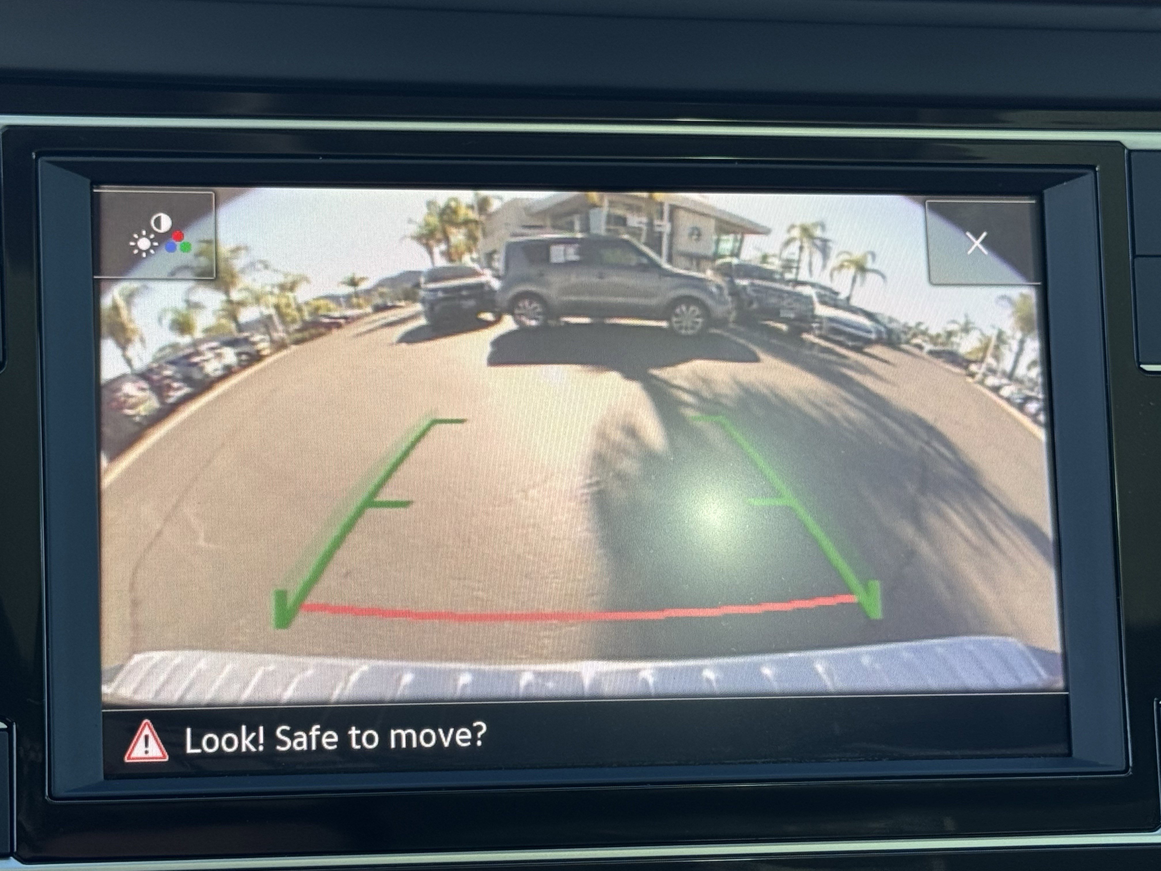 Certified 2024 Volkswagen Jetta SE image 27