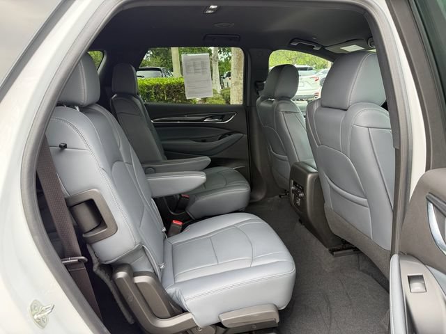 Used 2024 Buick Enclave Essence w/ Technology Package FWD image 18