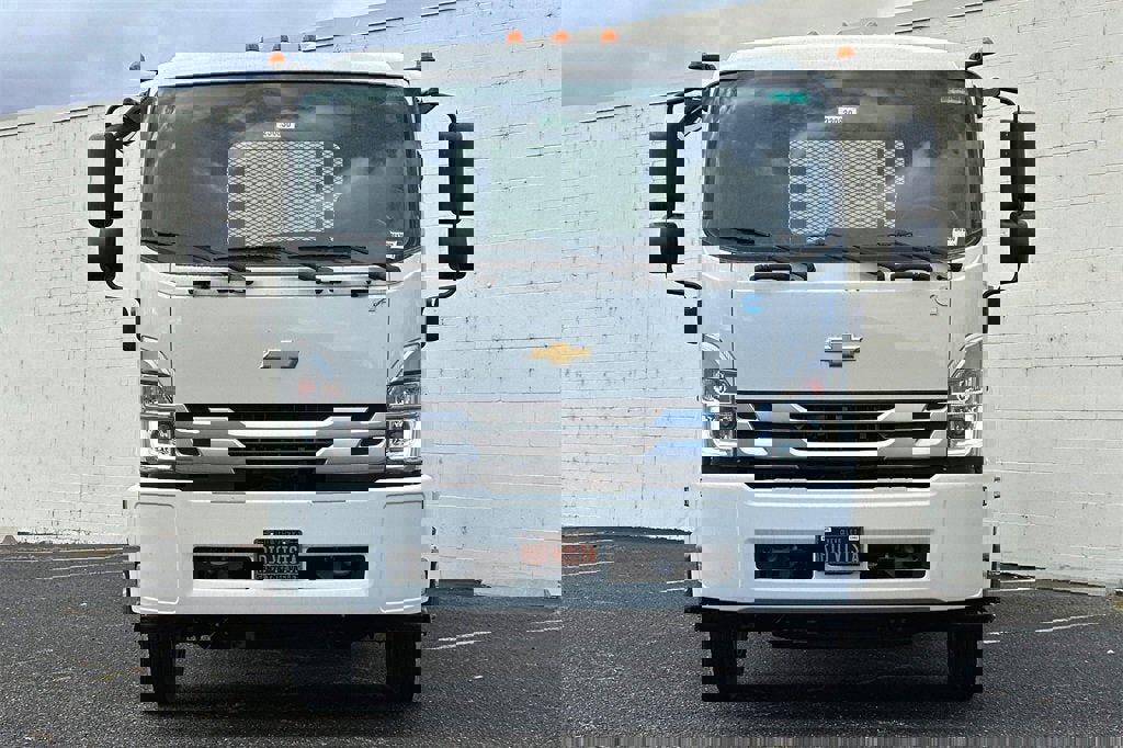 New 2023 Chevrolet Low Cab Forward 6500XD image 9