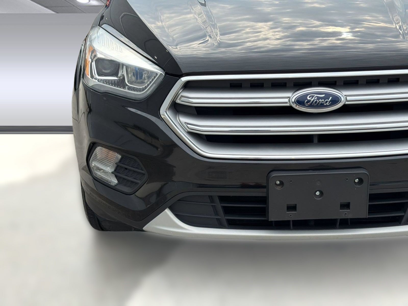 Used 2017 Ford Escape SE w/ Equipment Group 201A FWD image 27