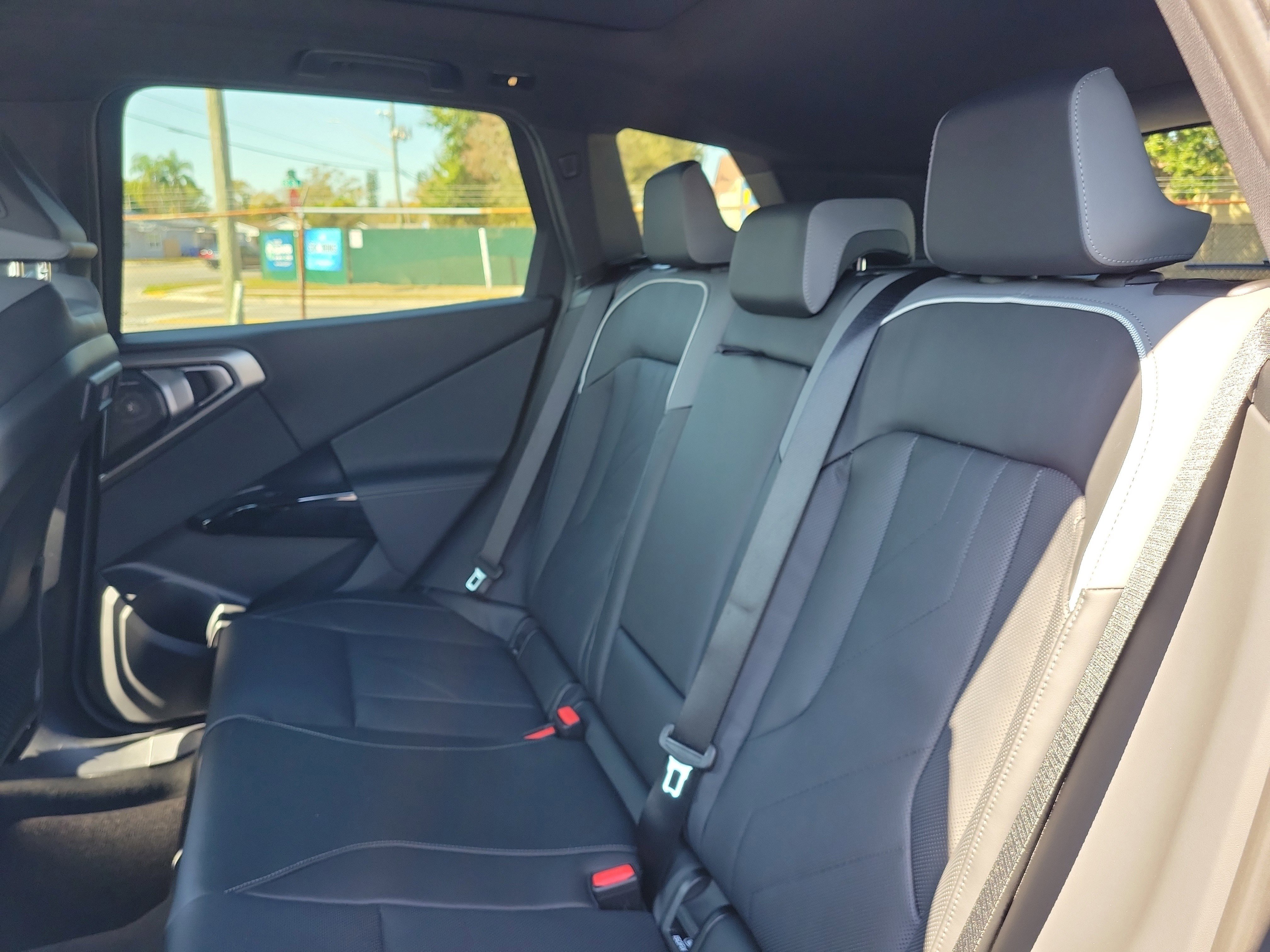 New 2026 BMW X3 xDrive30 w/ Premium Package image 9