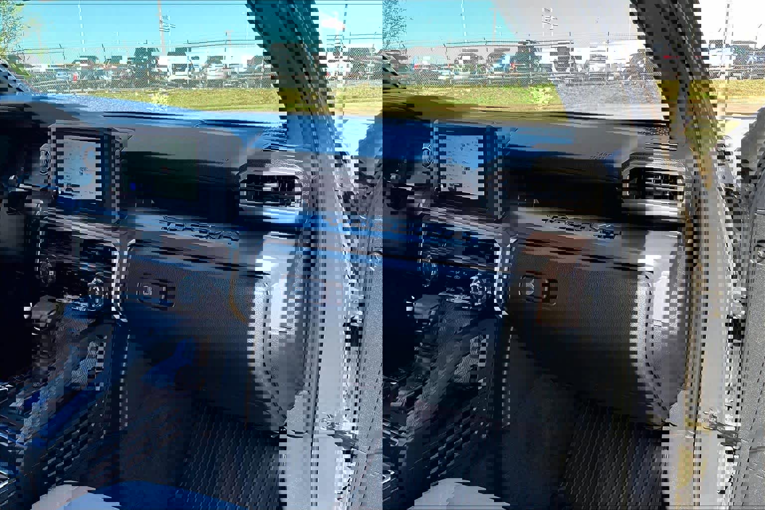 Used 2024 Toyota Tacoma SR5 image 17