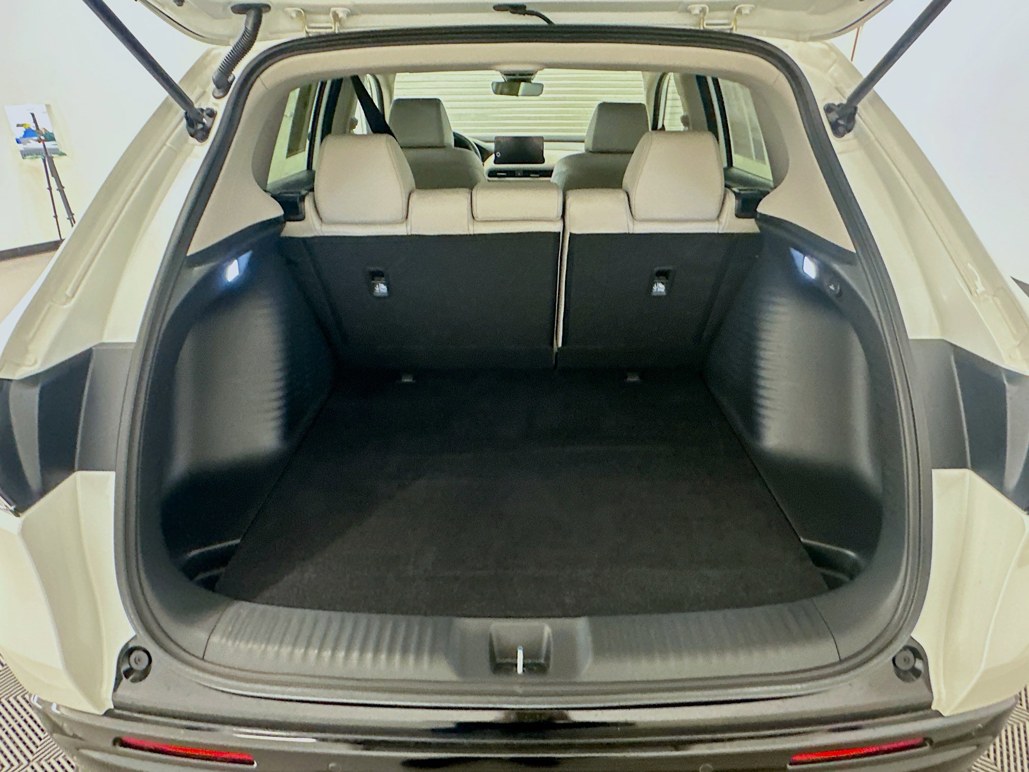 Used 2026 Honda HR-V EX-L image 30