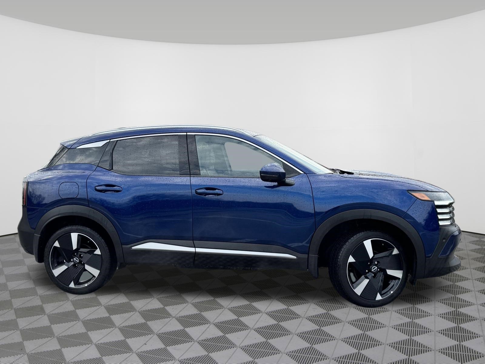 Certified 2025 Nissan Kicks SR w/ SR Premium Package video 2