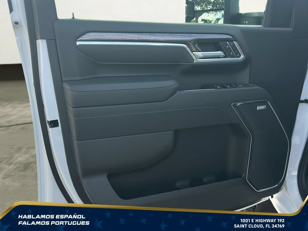 New 2026 Chevrolet Silverado 2500 LTZ w/ LTZ Plus Package AWD/4WD image 12