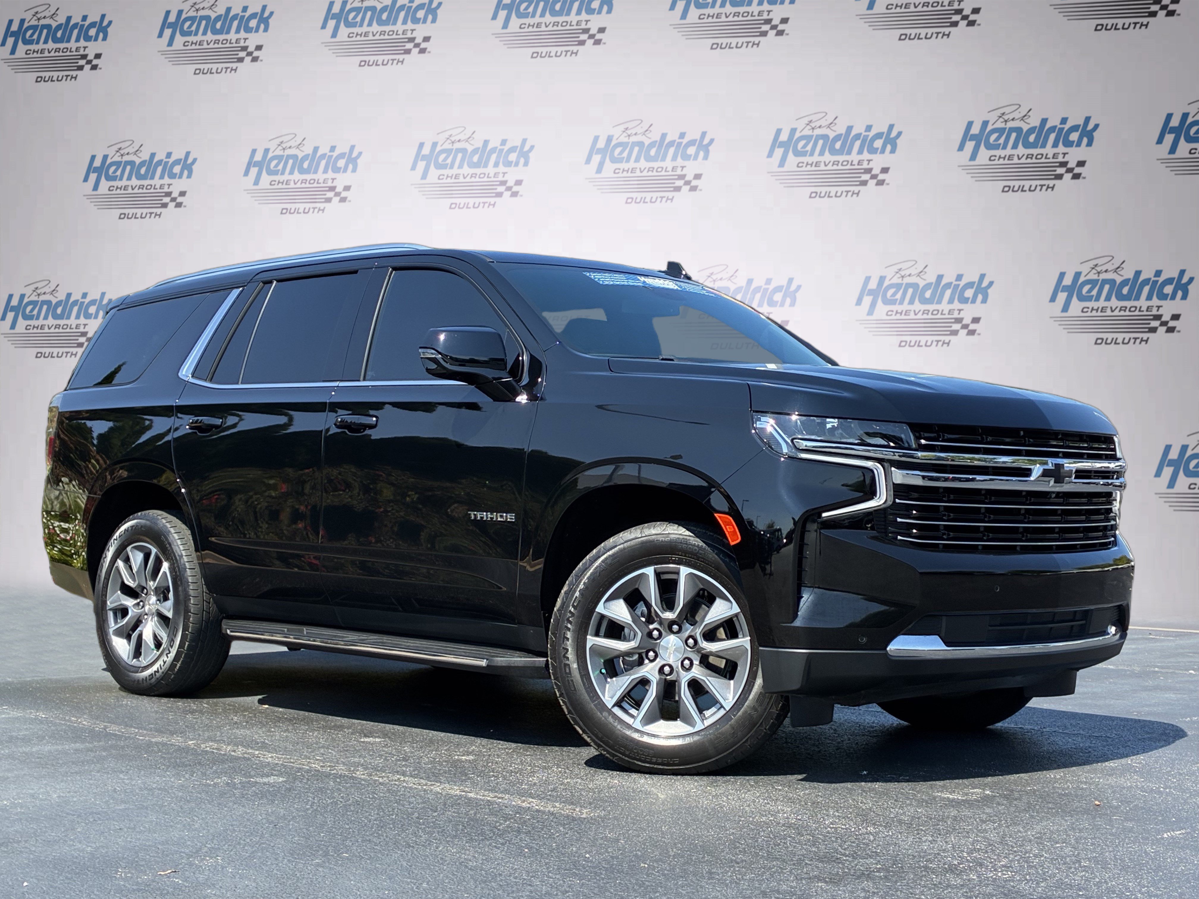 Used 2024 Chevrolet Tahoe LT w/ Luxury Package RWD image 2