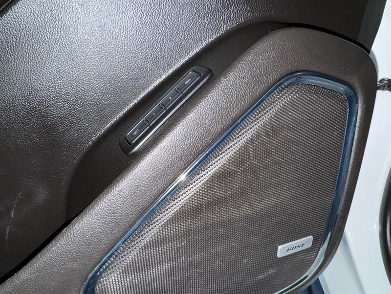 Used 2019 Chevrolet Tahoe LT image 14