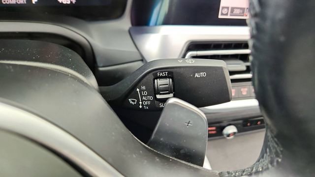 Used 2023 BMW 430i xDrive Coupe w/ M Sport Package AWD/4WD image 37
