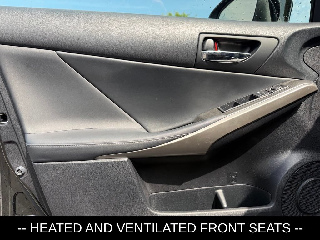 Used 2016 Lexus IS 200t RWD image 5