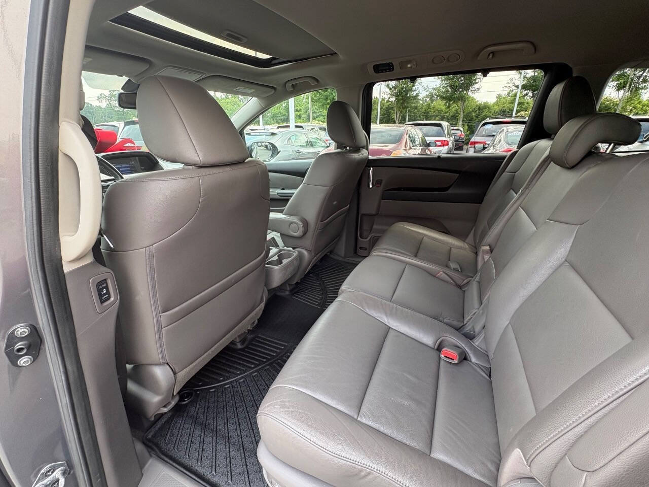 Used 2016 Honda Odyssey EX-L image 16