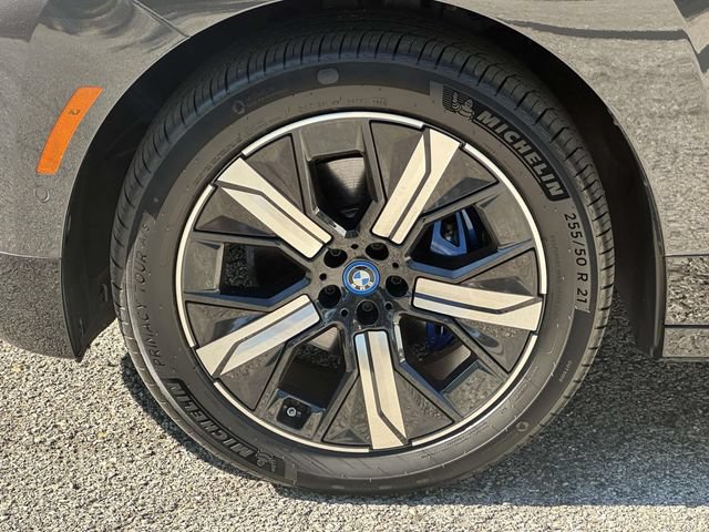 Certified 2023 BMW iX xDrive50 w/ Sport Package AWD/4WD image 14