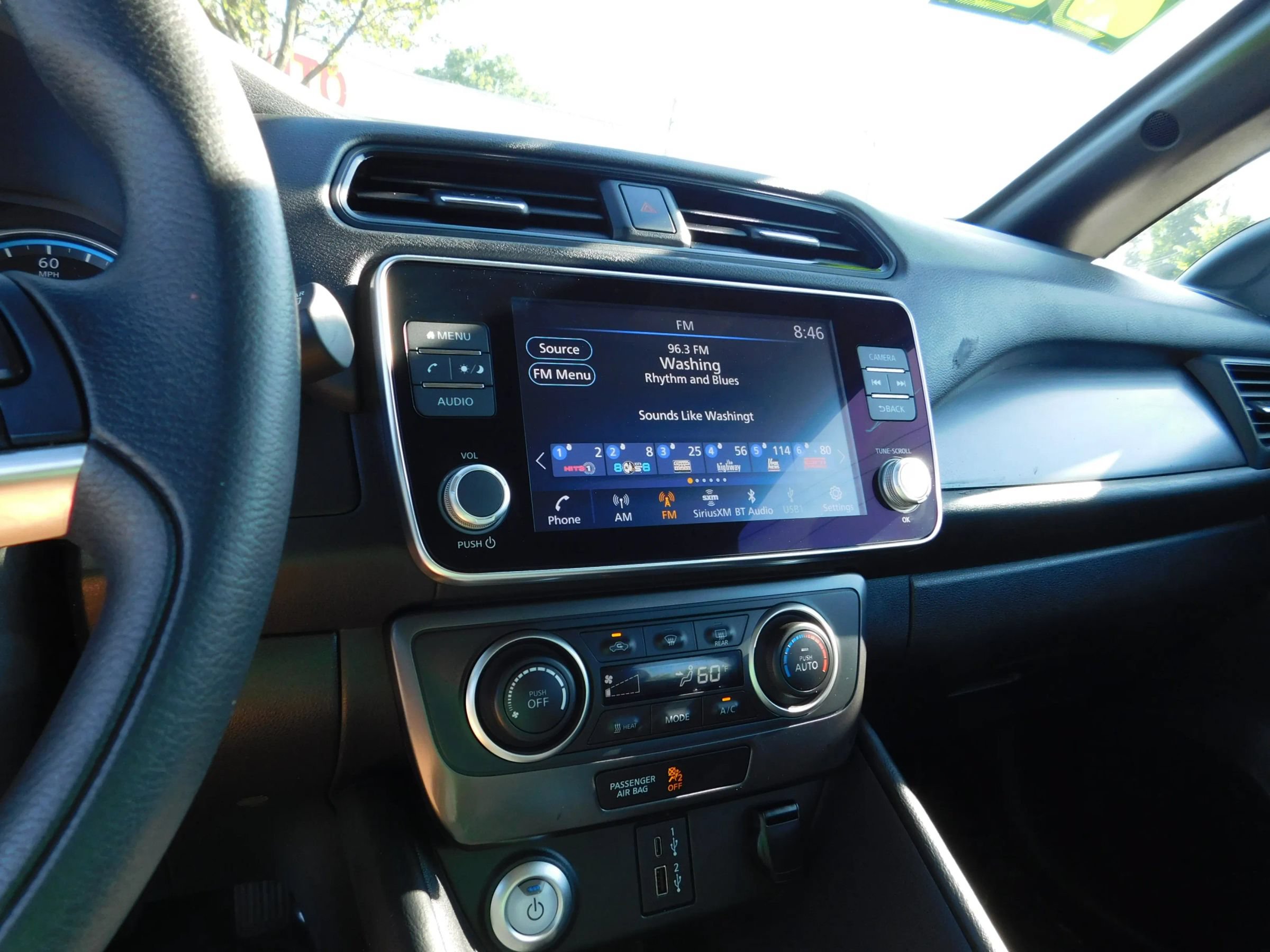 Used 2022 Nissan Leaf S FWD image 20