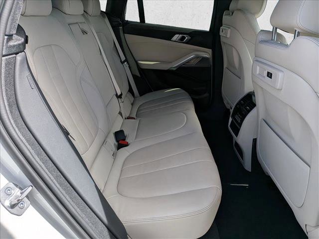 Certified 2022 BMW X6 xDrive40i w/ M Sport Package AWD/4WD image 22