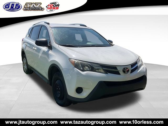 Used 2015 Toyota RAV4 LE FWD image 1