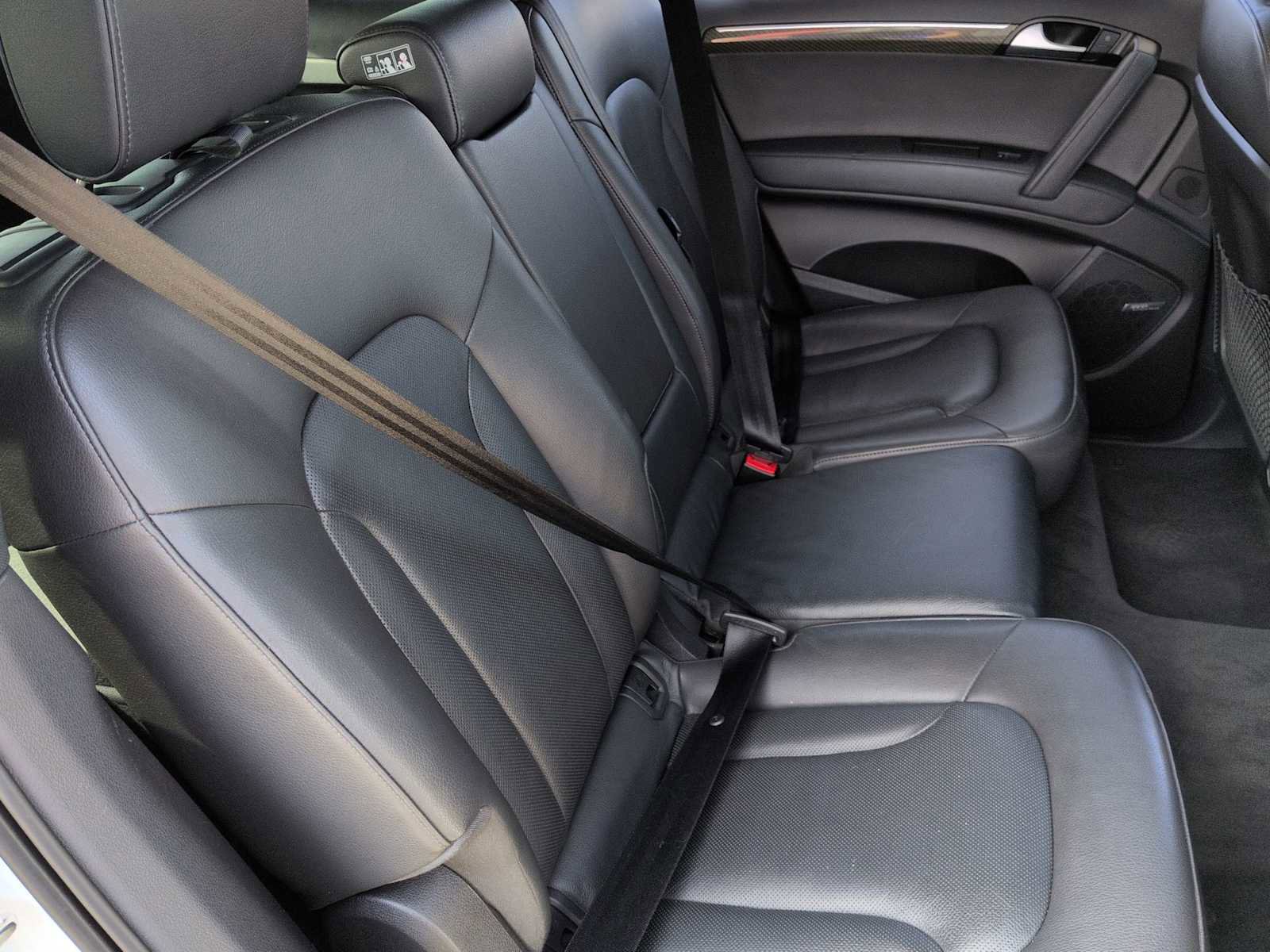 Used 2015 Audi Q7 3.0T S line Prestige w/ Sport Edition image 22