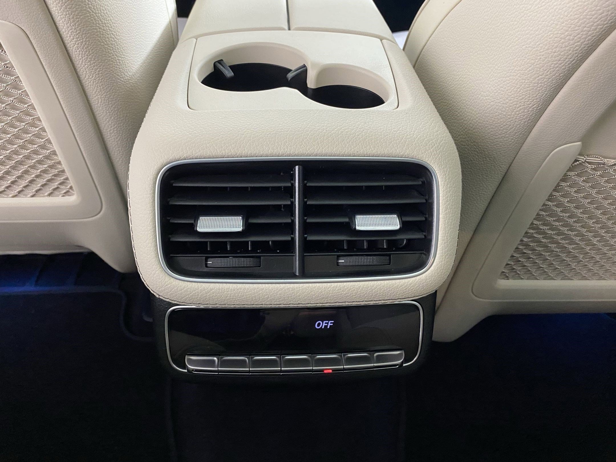 New 2025 Mercedes-Benz GLS 580 4MATIC image 29