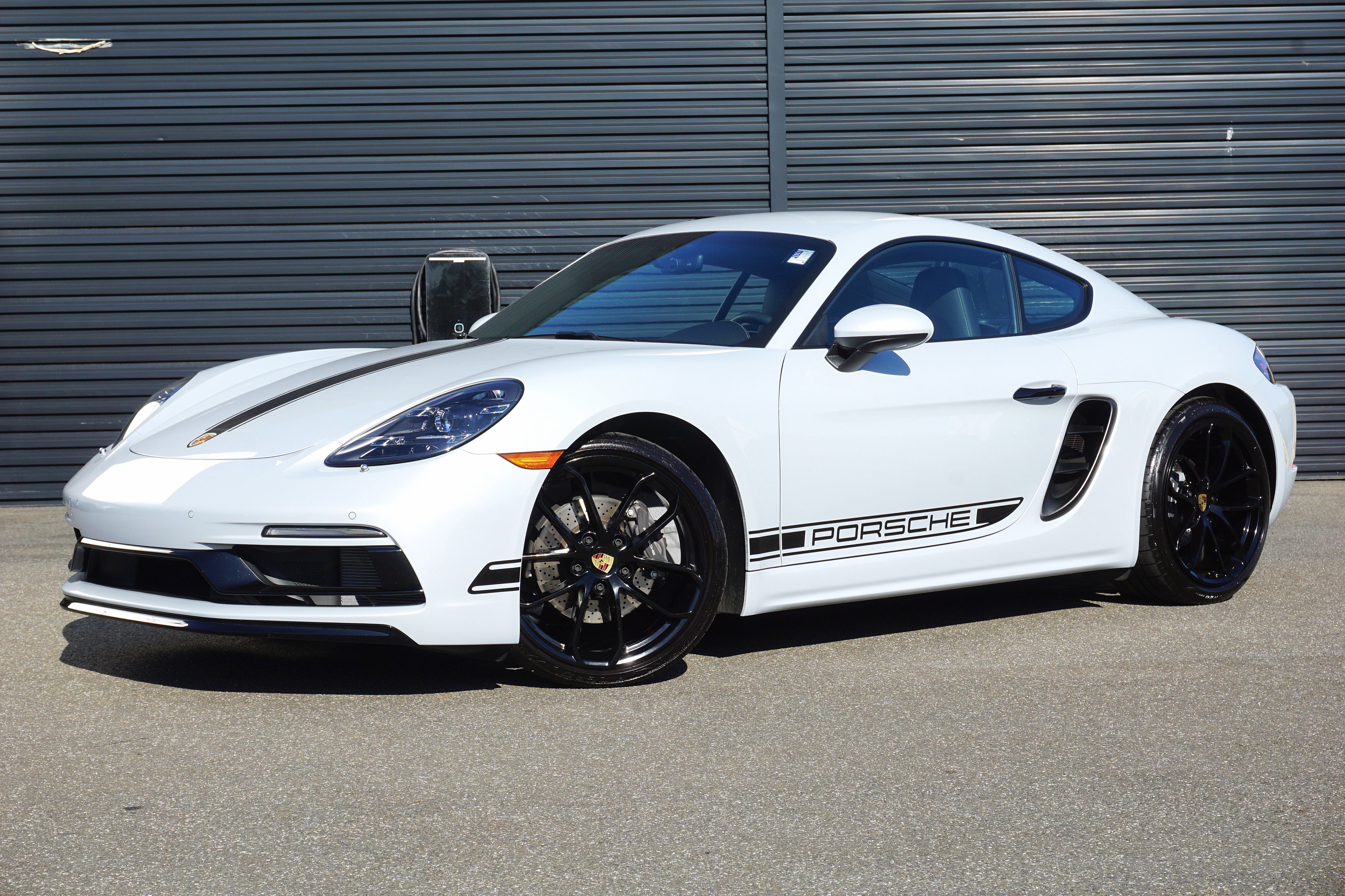 Certified 2024 Porsche 718 Cayman RWD image 1