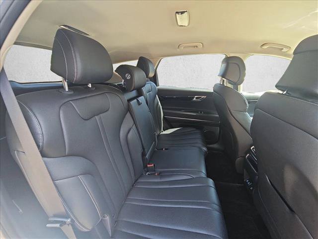 Used 2025 Genesis GV80 2.5T Standard AWD/4WD image 18