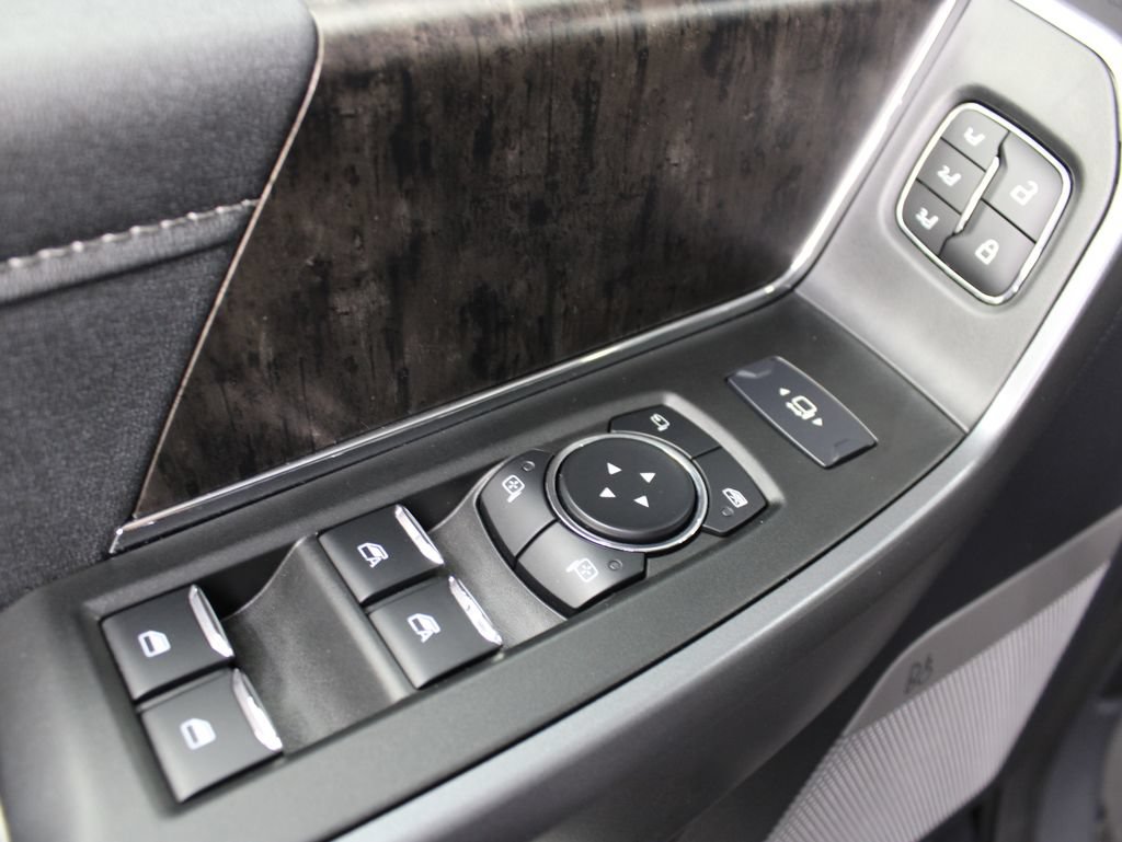 Used 2024 Ford F350 Lariat w/ FX4 Off-Road Package AWD/4WD image 80