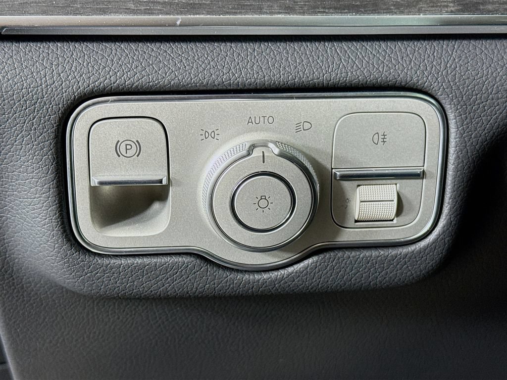 Certified 2026 Mercedes-Benz GLE 350 4MATIC image 10