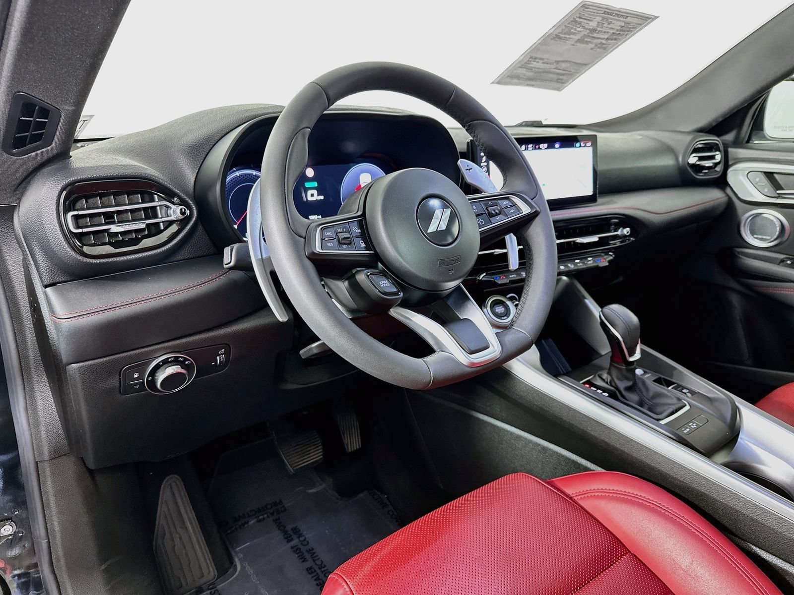 Used 2024 Dodge Hornet R/T Plus w/ R/T Blacktop Package AWD/4WD image 9