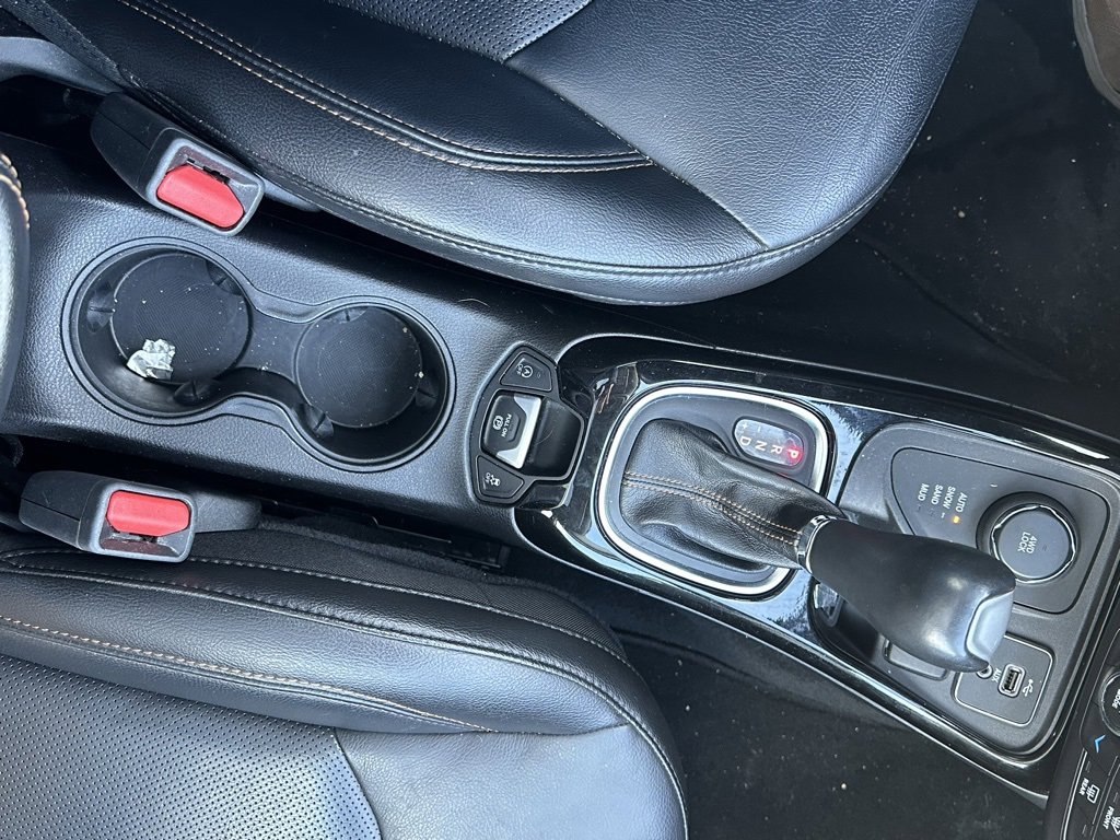 Used 2018 Jeep Compass Limited w/ Navigation Group image 28