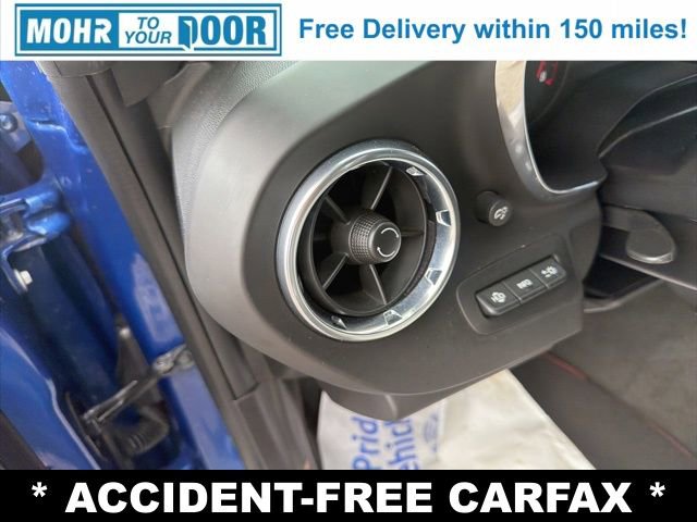 Used 2020 Chevrolet Camaro LT RWD image 16