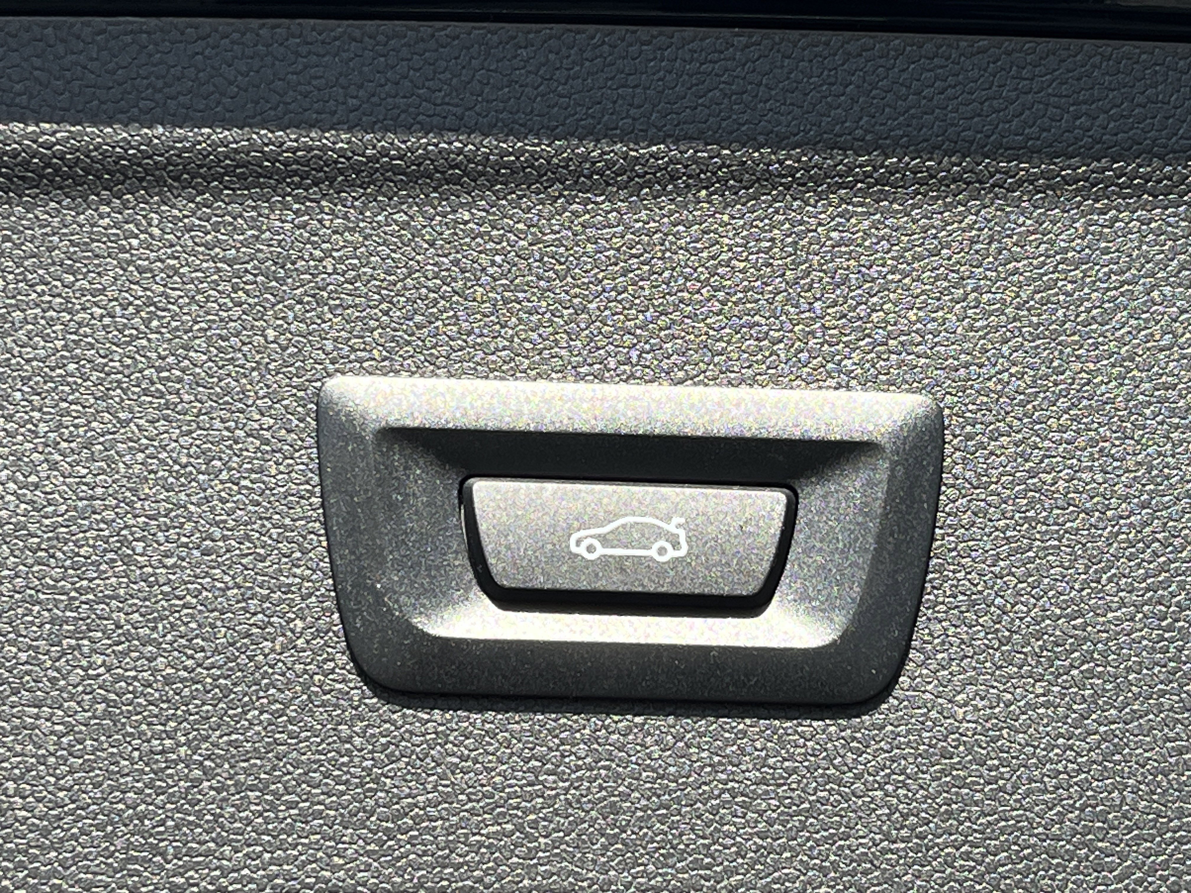 New 2026 BMW iX xDrive45 image 26