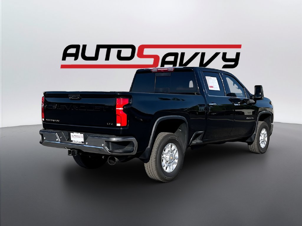 Used 2025 Chevrolet Silverado 2500 LTZ w/ LTZ Plus Package AWD/4WD image 7