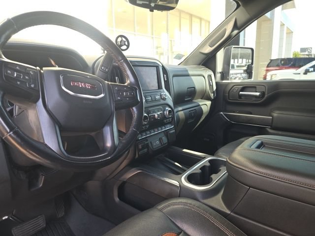 Used 2020 GMC Sierra 2500 AT4 w/ AT4 Premium Package AWD/4WD image 9