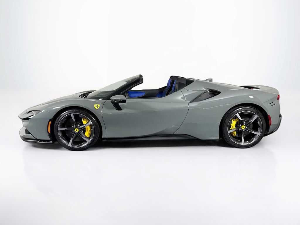Used 2025 Ferrari SF90 Spider AWD/4WD image 7