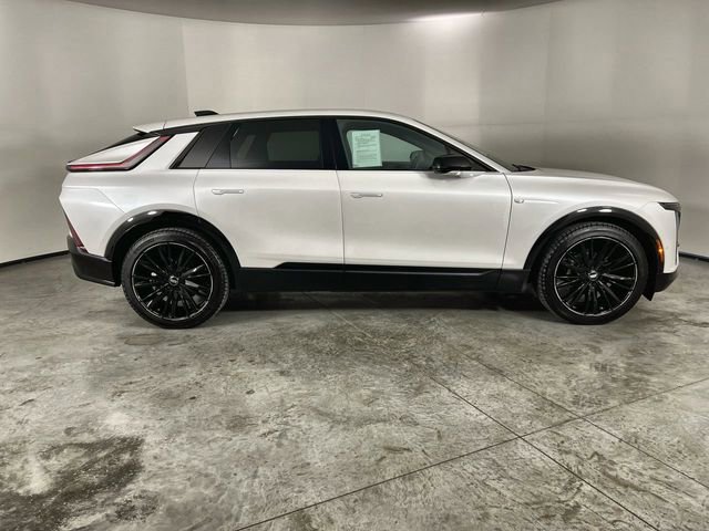 Certified 2025 Cadillac Lyriq Sport w/ Nappa Leather Package image 9