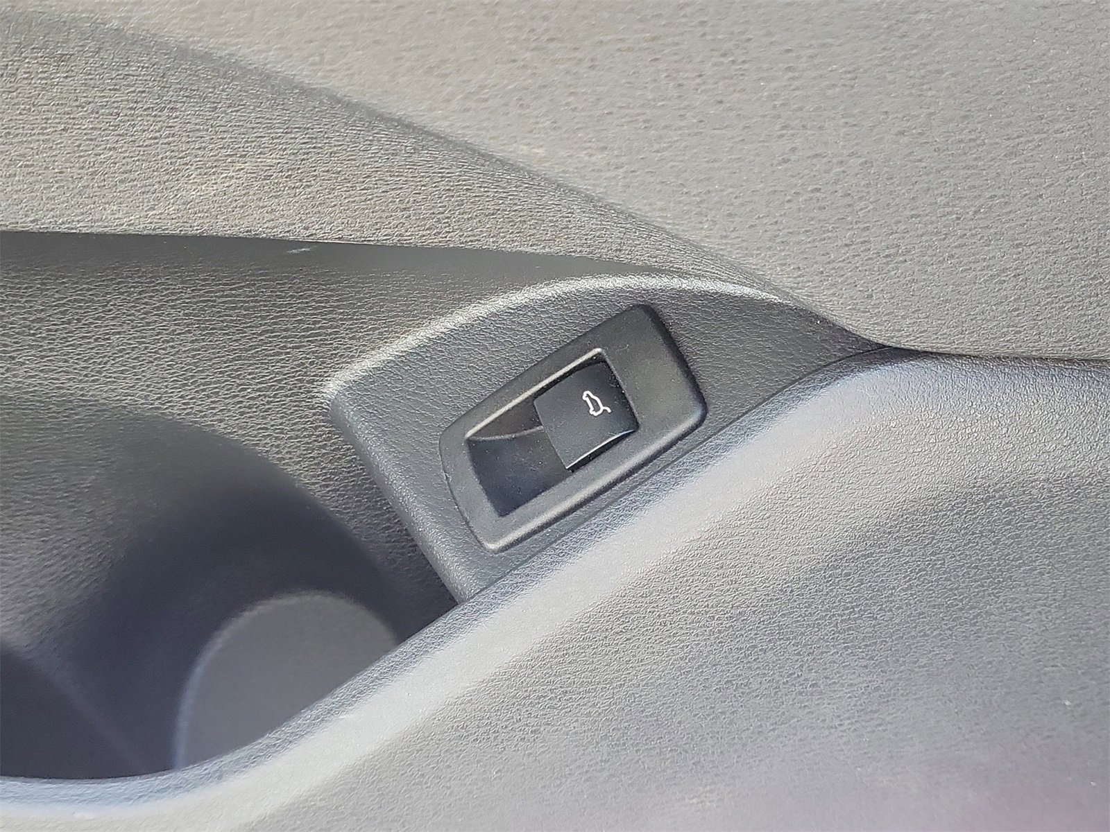 Used 2017 BMW X1 sDrive28i image 30