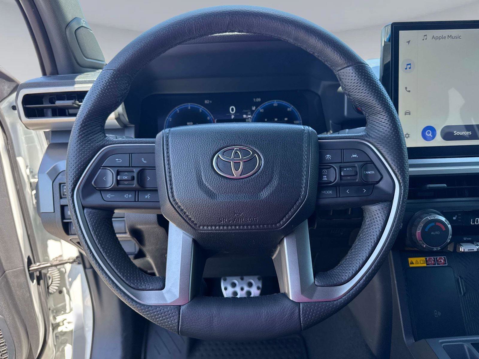 Used 2024 Toyota Tacoma TRD Sport w/ TRD Sport Upgrade Package image 26