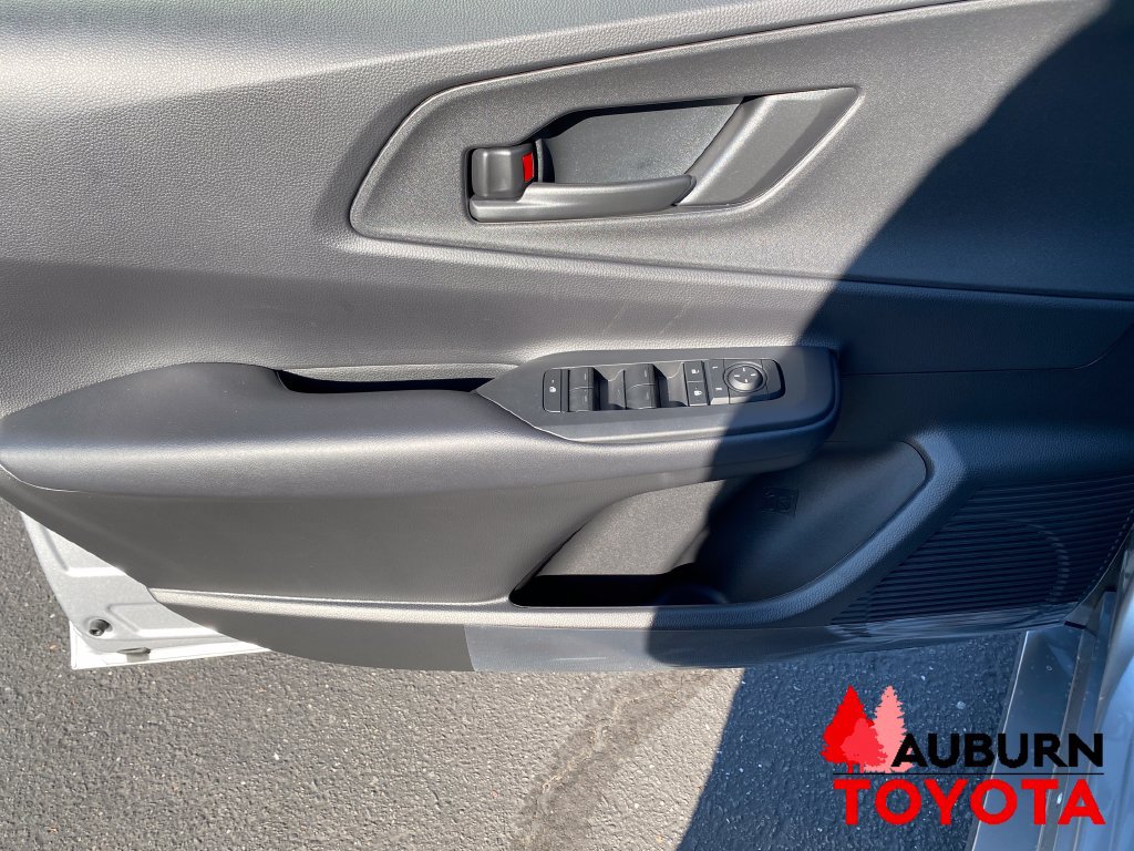 New 2027 Toyota Prius Plug-In Hybrid FWD image 9