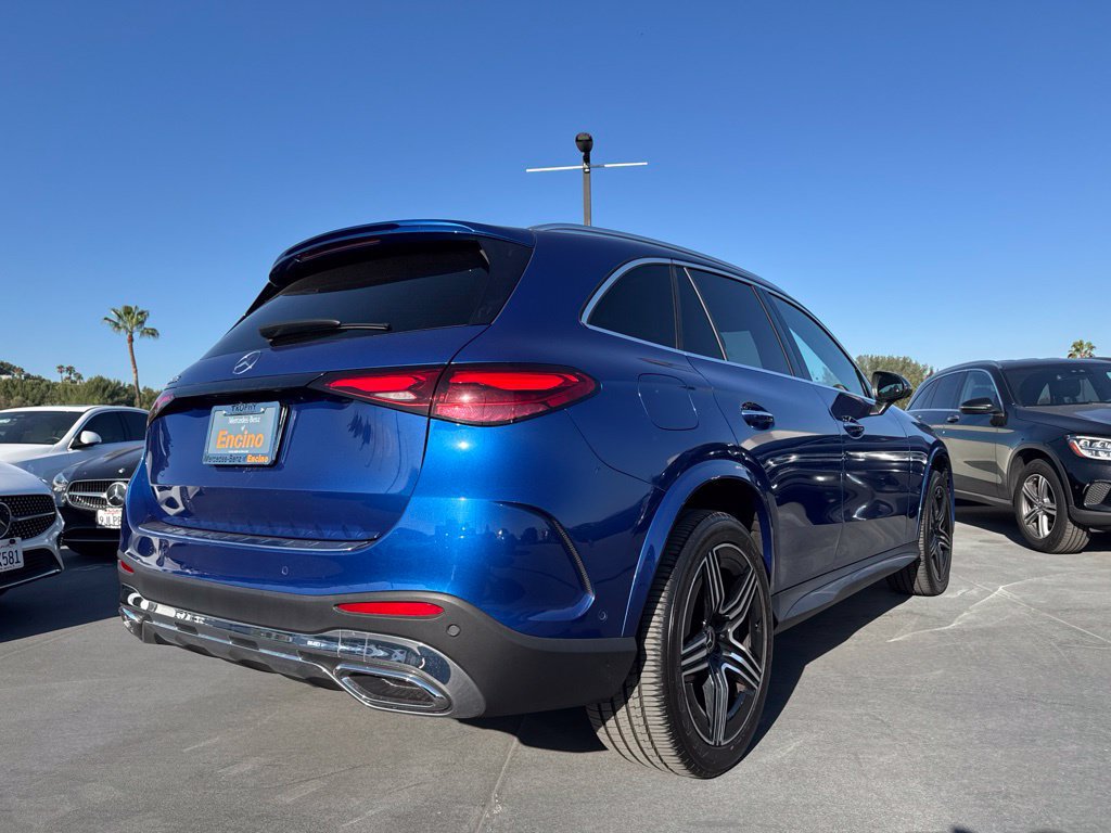 Used 2023 Mercedes-Benz GLC 300 image 5