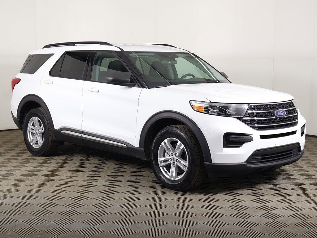 Used 2020 Ford Explorer XLT w/ Comfort Package image 60