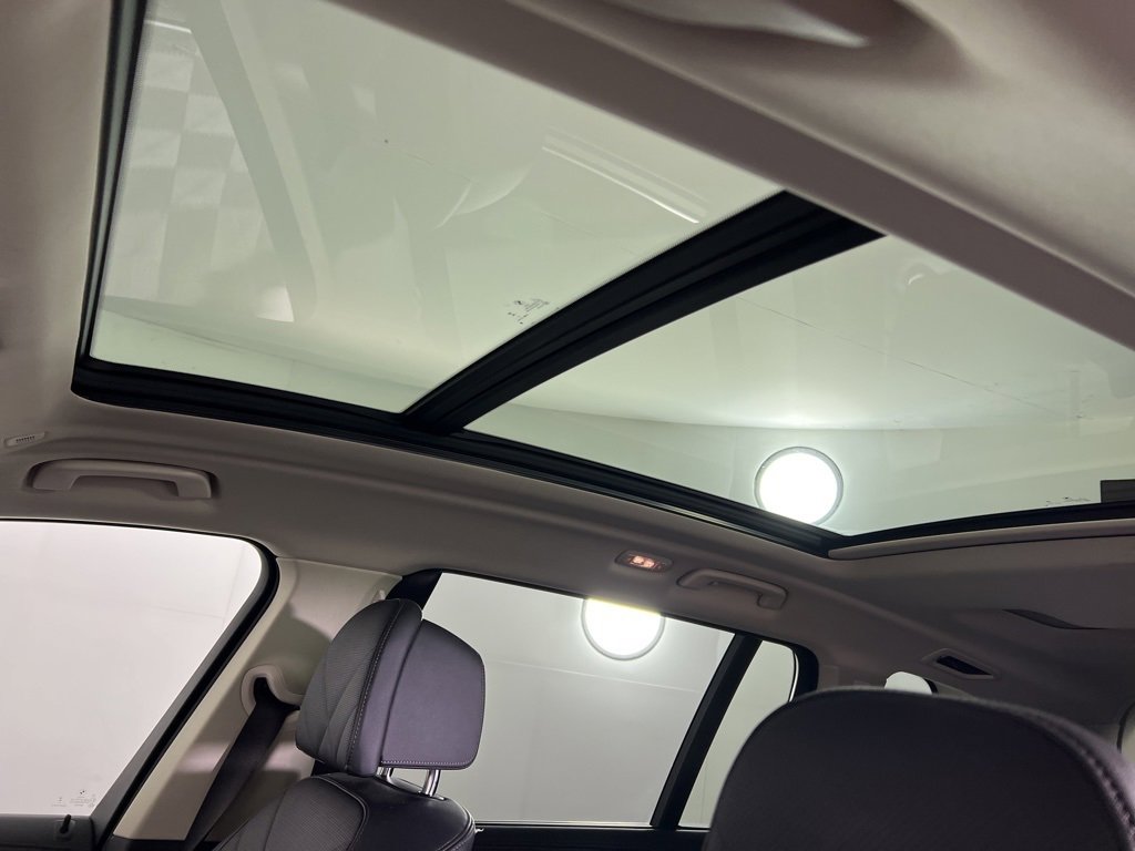 Used 2024 BMW X7 xDrive40i w/ Premium Package image 33