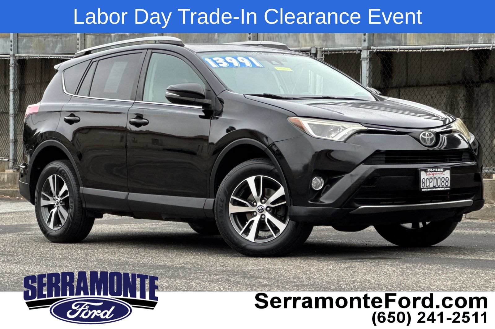 Used 2018 Toyota RAV4 XLE w/ Plus Extra Value Package FWD image 1