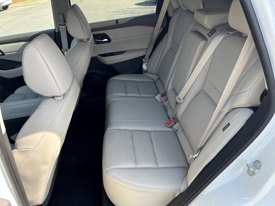 Certified 2023 Nissan Rogue SL w/ SL Premium Package image 14